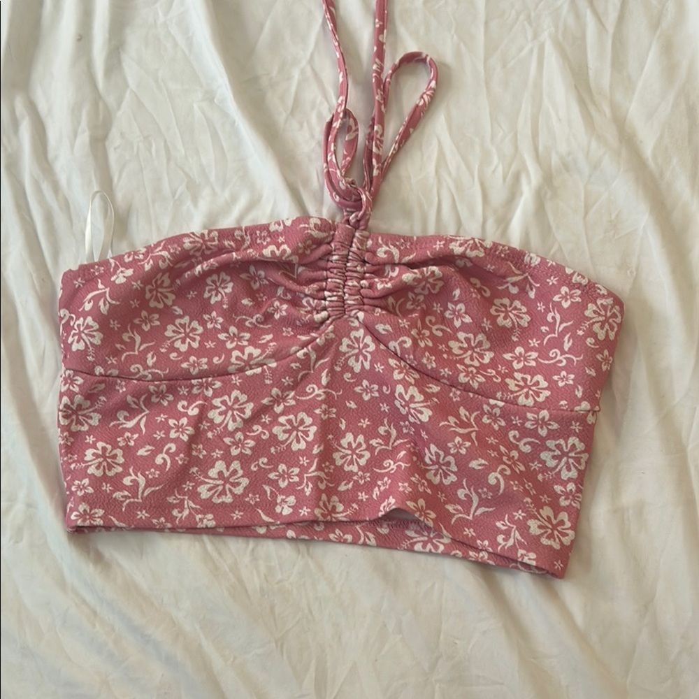 SHEIN Pink Floral Crop Top